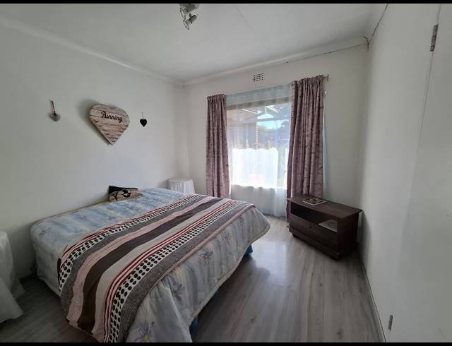 4 BEDROOM HOUSE FOR SALE IN VANDERBIJLPARK SE 7
